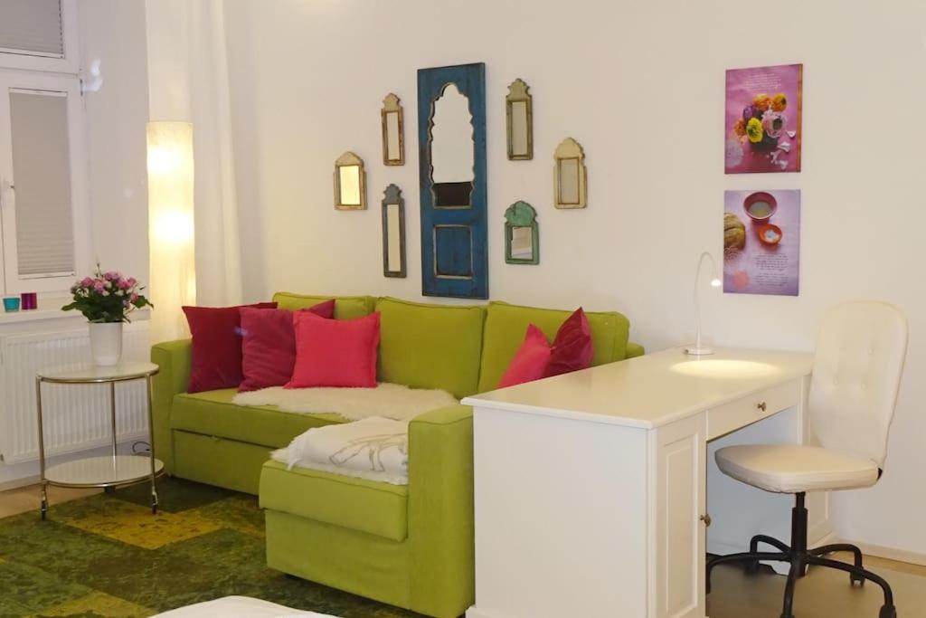 Danube Art Apartments Виена Екстериор снимка