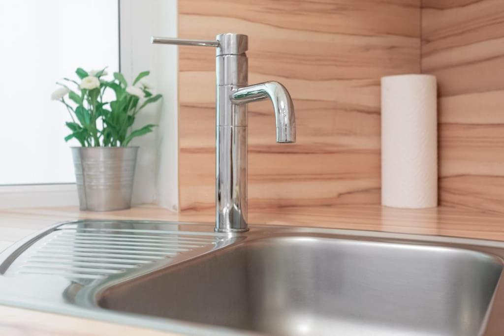 Danube Art Apartments Виена Екстериор снимка