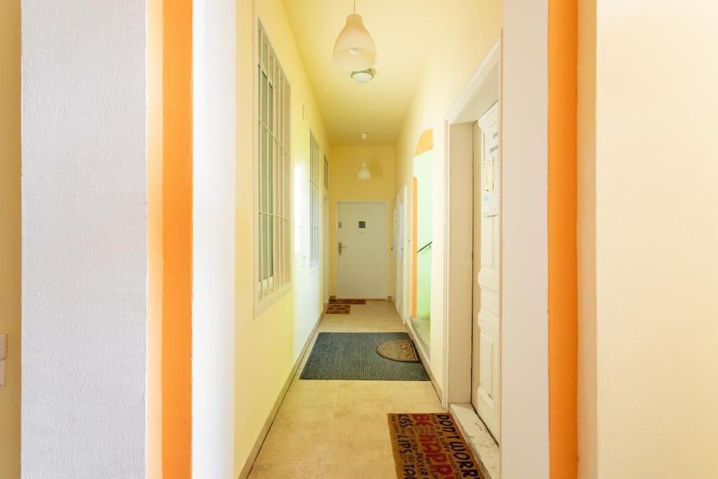 Danube Art Apartments Виена Екстериор снимка